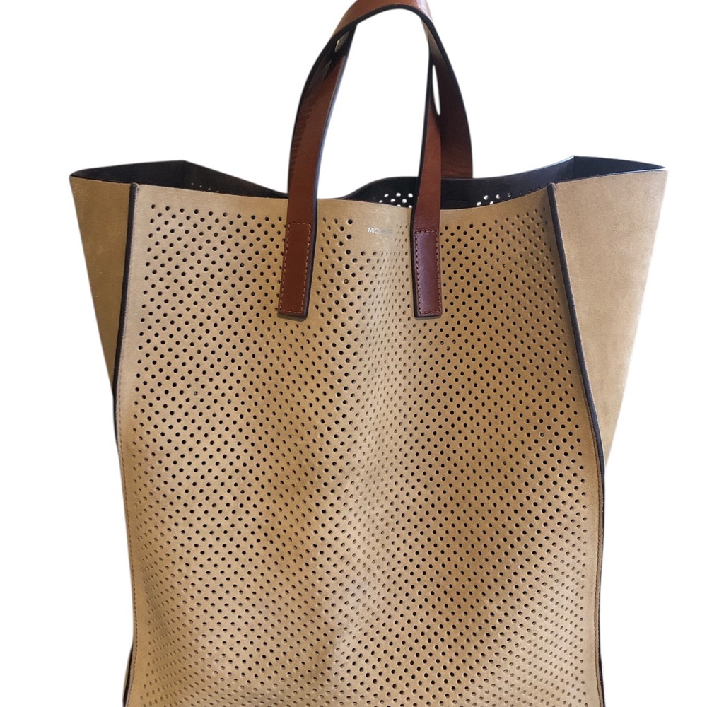 Michael Kors Perforated Tote in Tan and Brown Leather. Good/great condition. - Picture 2 of 16